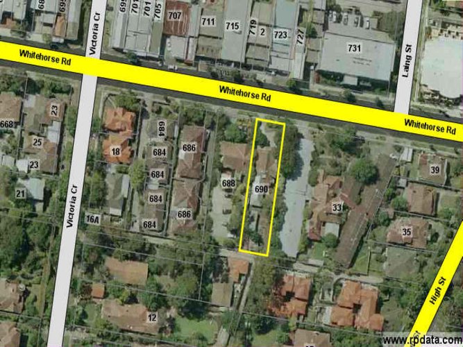 690 Whitehore Road Mont Albert 3127