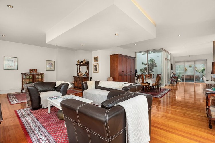 6A Glenhuntly Road Elwood 3184