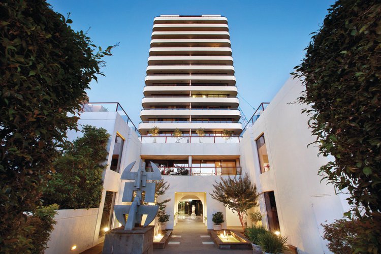 6C/29 Queens Road Melbourne 3004