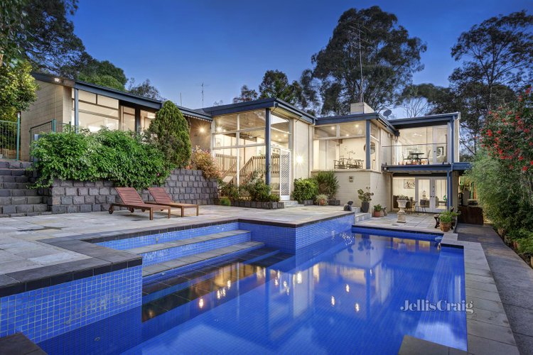 7 Adenmore Court Eltham 3095