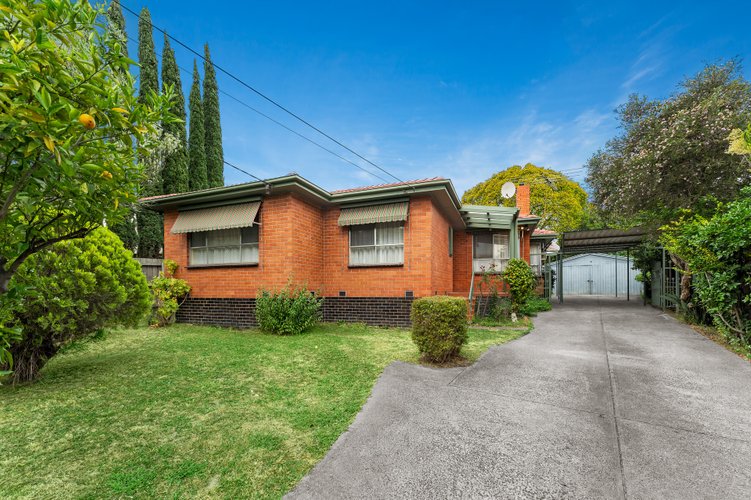 7 Altona Court  Doncaster East 3109