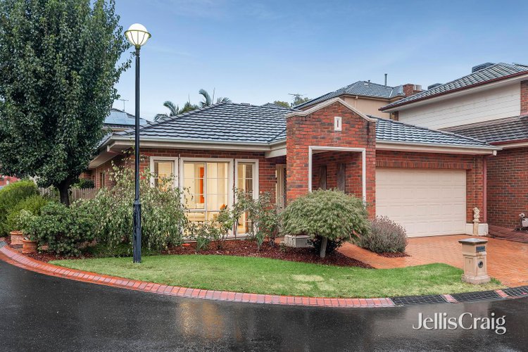 7 Arlington Walk Vermont 3133