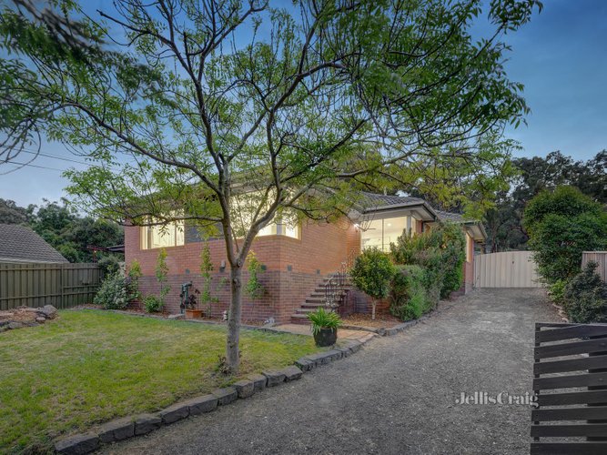 7 Banks Road Eltham North 3095