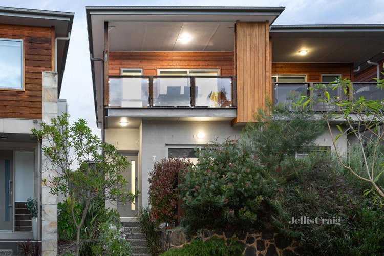 7 Brushtail Close Eltham North 3095