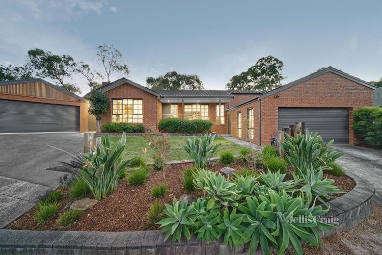 7 Bundy Court Yallambie 3085