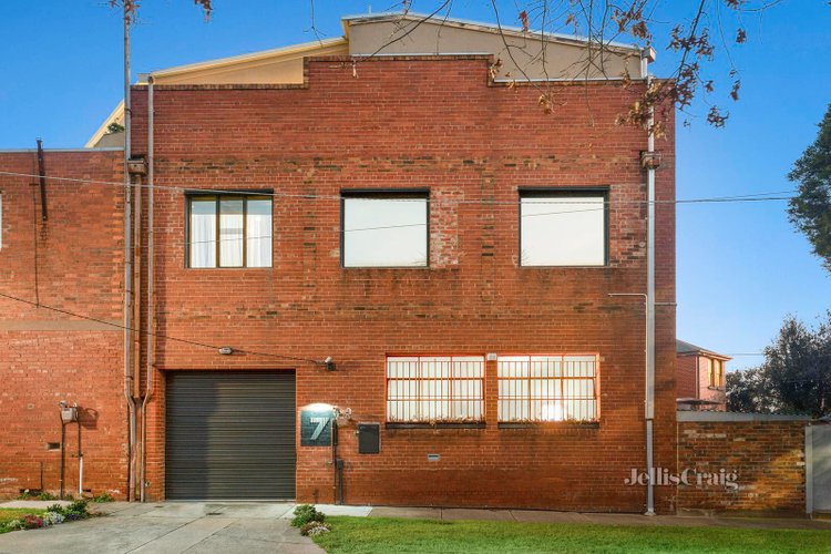 7 Burton Crescent Ascot Vale 3032