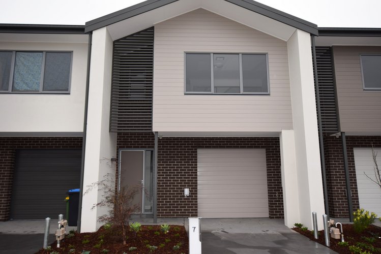 7 Cascades Way Wantirna South 3152