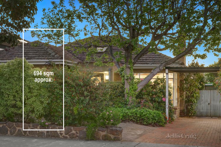 7 Coates Street Bentleigh 3204