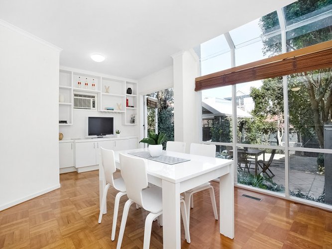 7 Davies Street Port Melbourne 3207