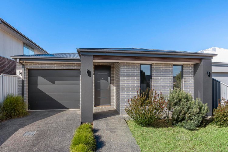 7 Devenish Way St Leonards 3223
