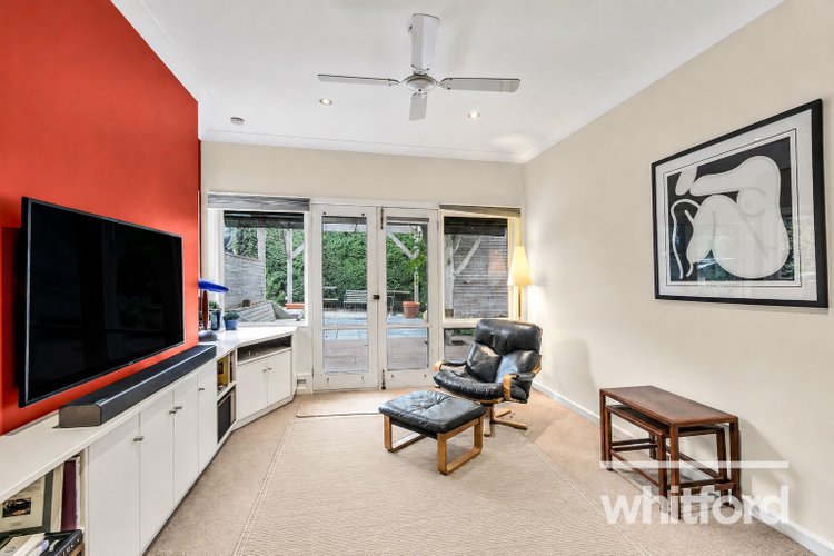 7 Fernery Grove, Newtown