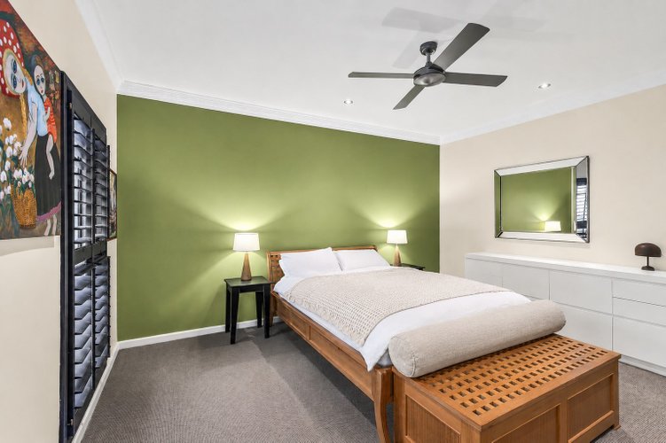 7 Fernery Grove, Newtown