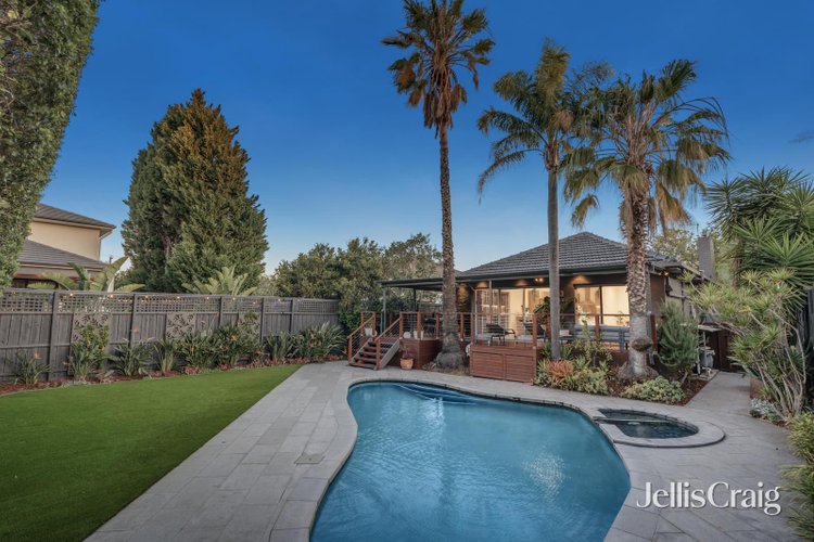 7 Hardy Court Bentleigh 3204