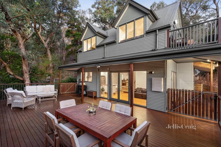 7 Hillcrest Road Hurstbridge 3099