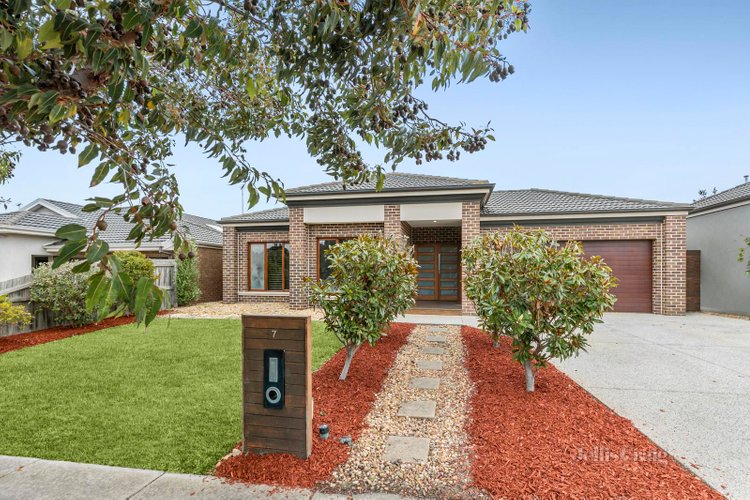 7 Hocking Drive Ocean Grove 3226