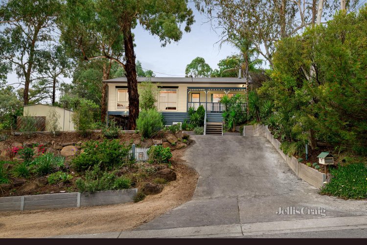 7 Hurst Road Hurstbridge 3099