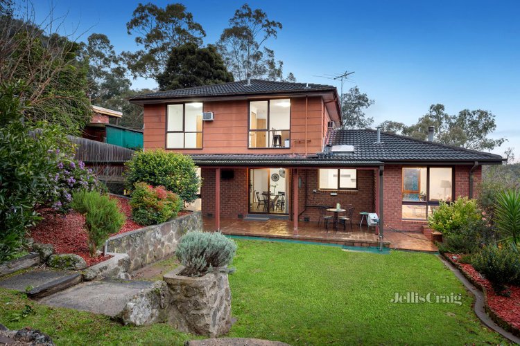 7 Jelbart Court Eltham 3095