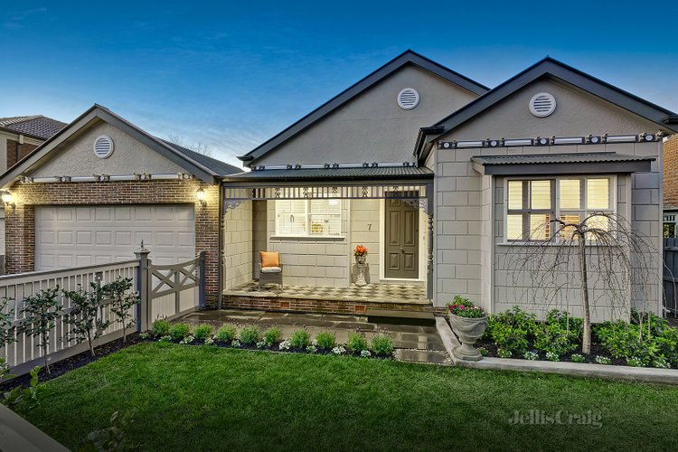 7 Knightsbridge Avenue Nunawading 3131