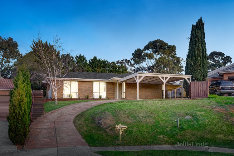 7 Laura Court Greensborough 3088