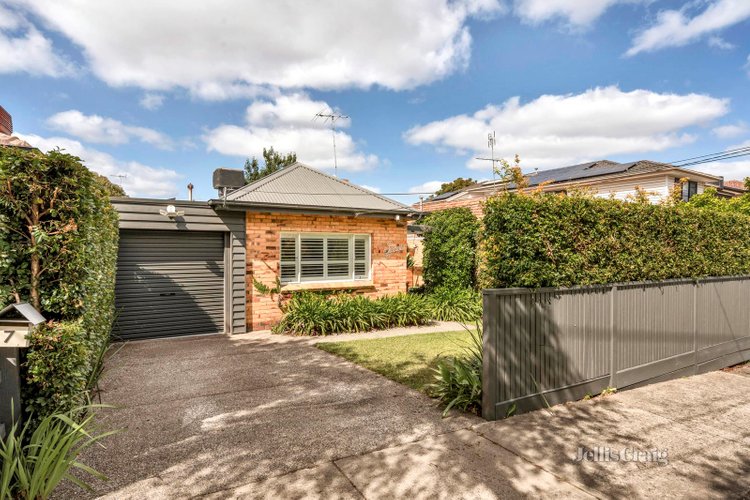 7 Lothair Street Pascoe Vale South 3044