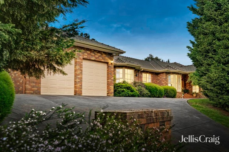 7 Mullum Drive Donvale 3111