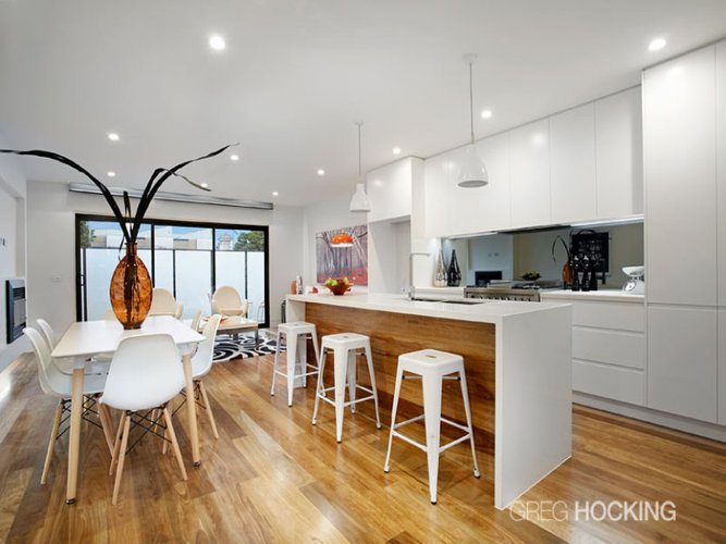 7 Norma Barnett Lane Port Melbourne 3207