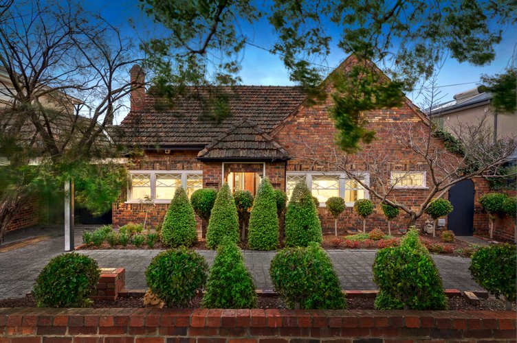 7 Orange Grove Camberwell 3124
