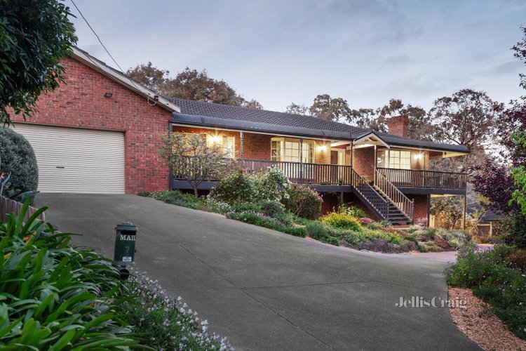 7 Orchard Avenue Eltham North 3095