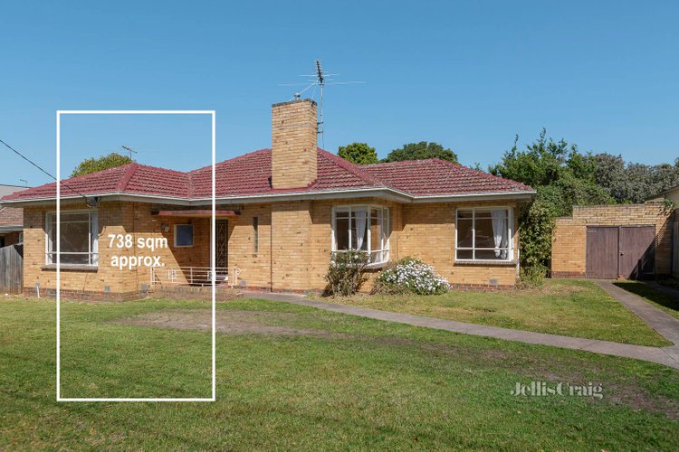 7 Osborne Avenue Bentleigh 3204