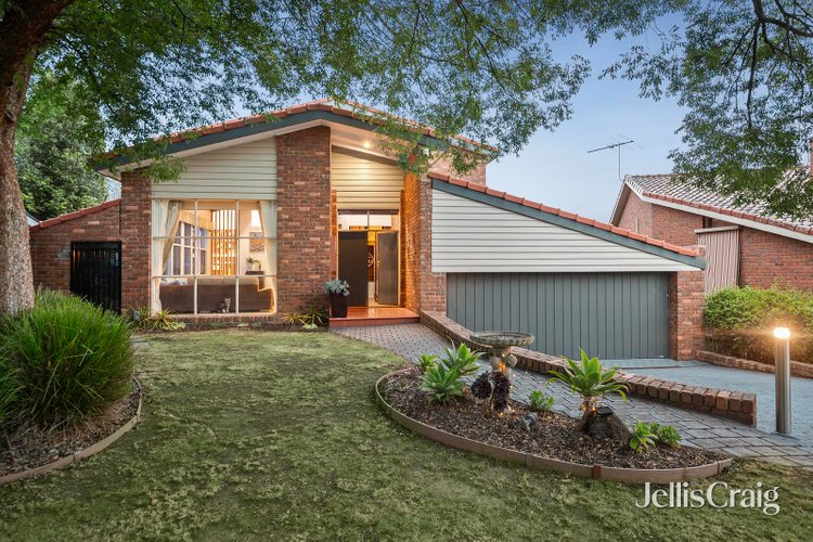 7 Peartree Court Doncaster East 3109