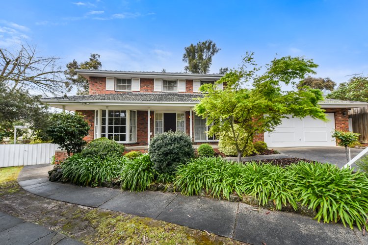 7 Penhurst Court Glen Waverley 3150