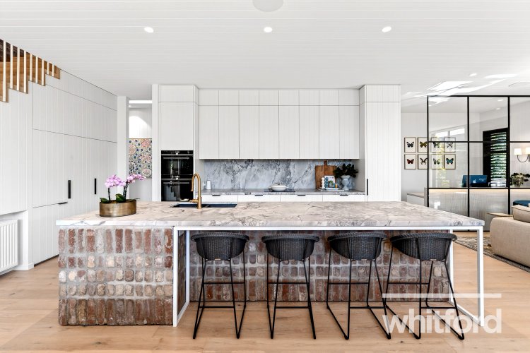 7 Queens Road, Newtown