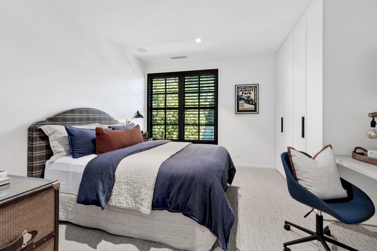 7 Queens Road, Newtown