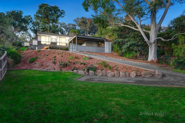 7 Rose Avenue Hurstbridge 3099