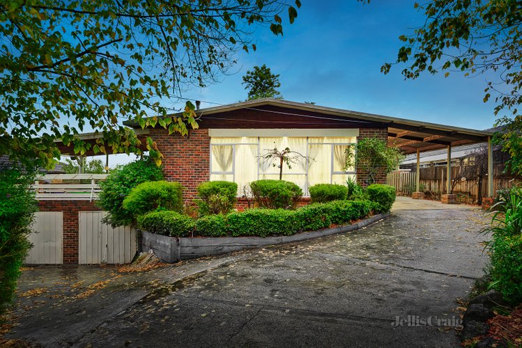 7 Russell Crescent Mount Waverley 3149