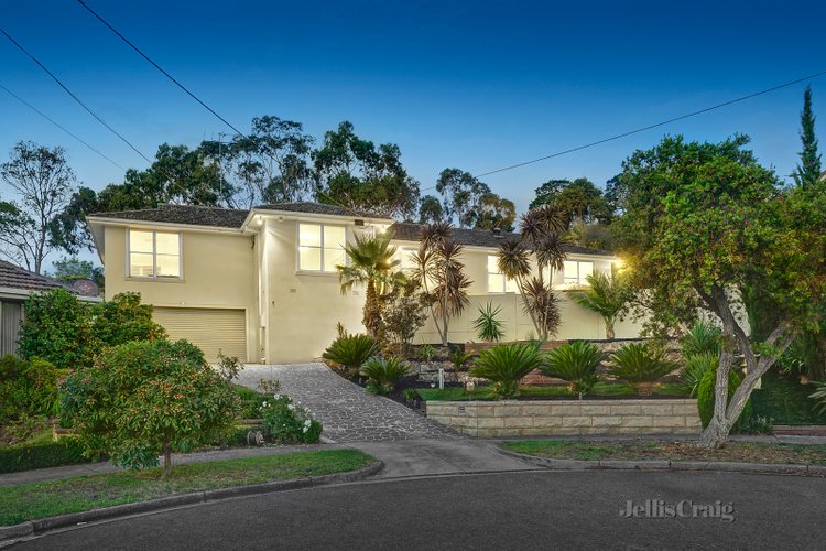 7 Selwyn Court Templestowe 3106