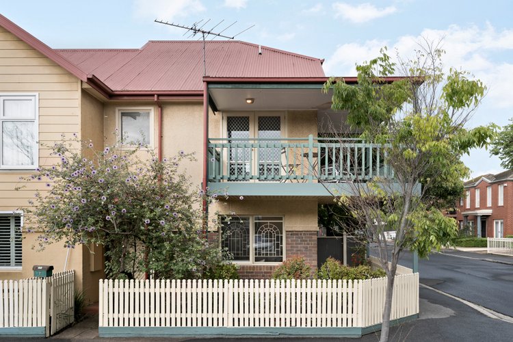 7 Sims Square  Kensington 3031