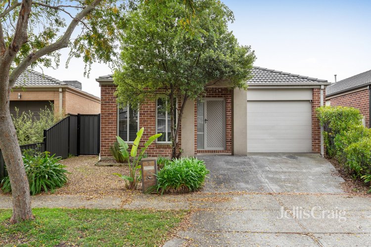 7 St Leonard Drive South Morang 3752