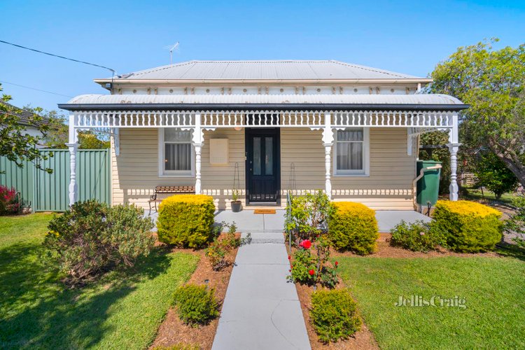 7 Sturt Street Beaufort 3373