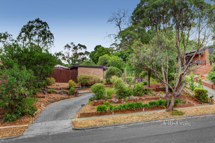 7 Tamboon Drive Greensborough 3088