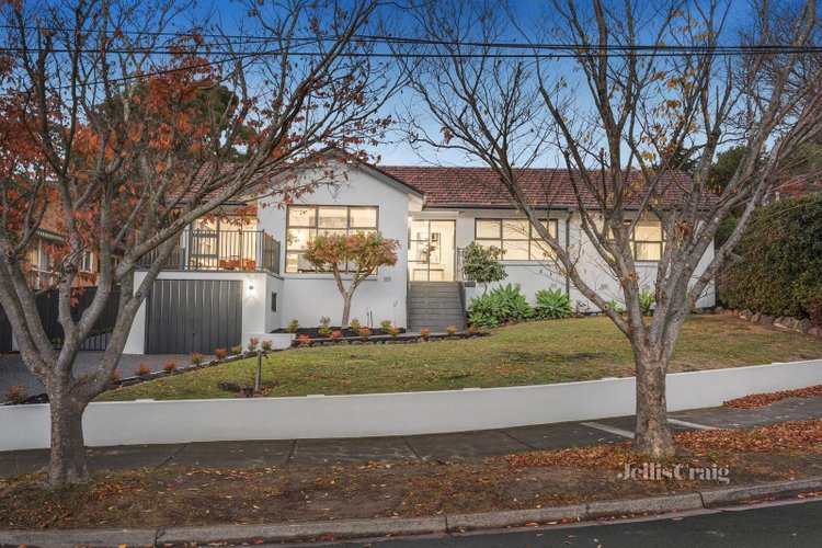 7 Tudor Court Balwyn North 3104
