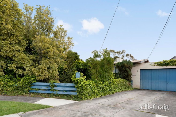 7 Zola Court Glen Waverley 3150