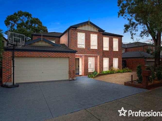 70 Blue Ridge Drive Mooroolbark 3138