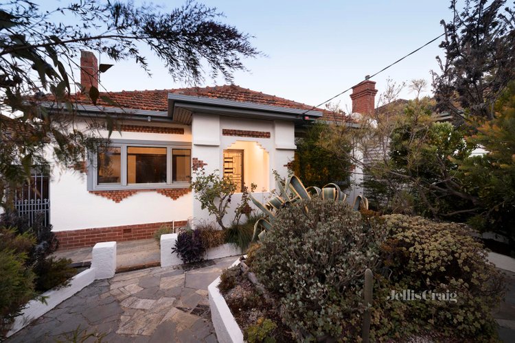 70 Emmaline Street Northcote 3070