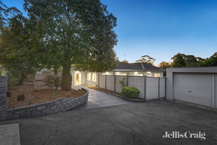 70 Felix Crescent Ringwood North 3134