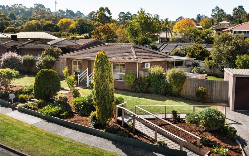 70 Landscape Drive  Mooroolbark 3138
