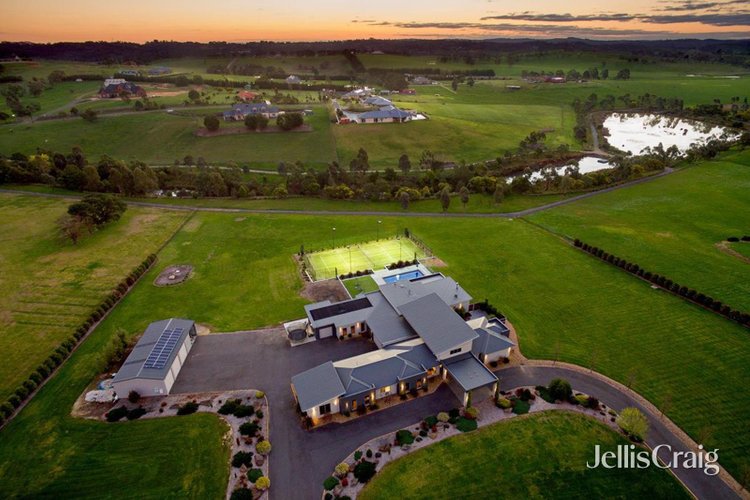 70 Sunset Drive Chirnside Park 3116