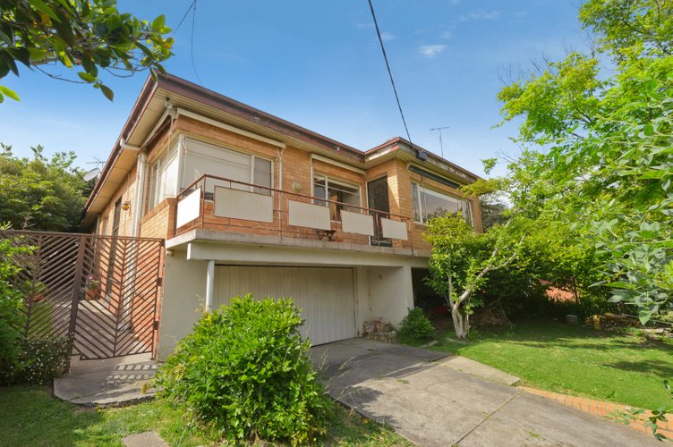 70 White Avenue Kew East 3102
