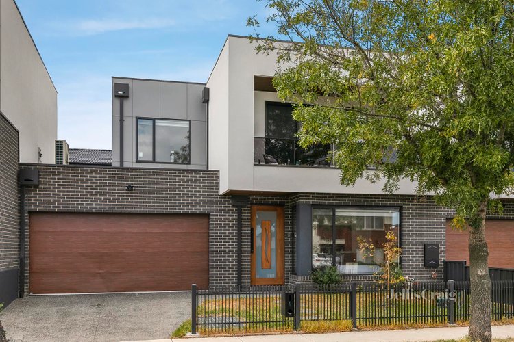 70 York Street Strathmore 3041