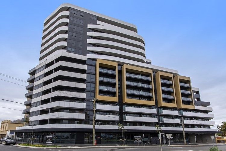 702/18 Malone Street Geelong 3220